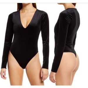 Good American Velvet top